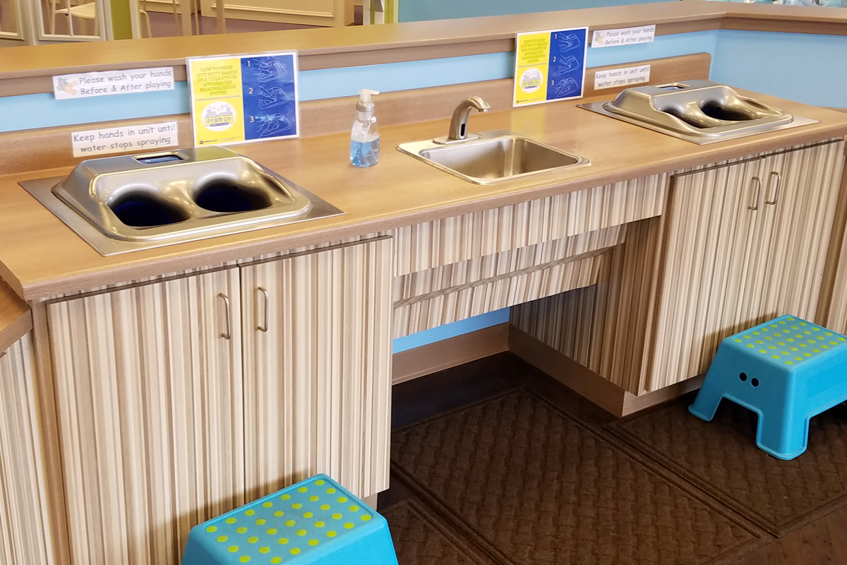 CleanTech ELFC Automatic Hand Washing Station Meritech